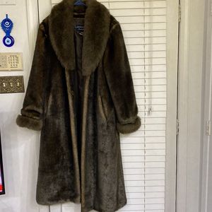 fur coat for holidays!